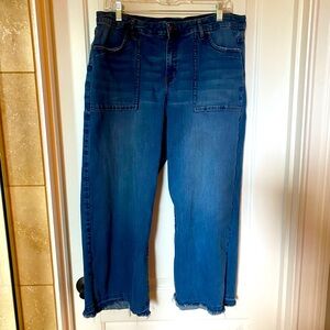 Kaari Blue Jeans Straight Crop 16